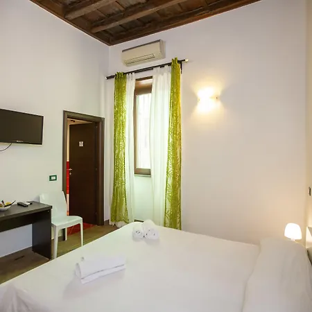 Pop Art Pensionat 4*