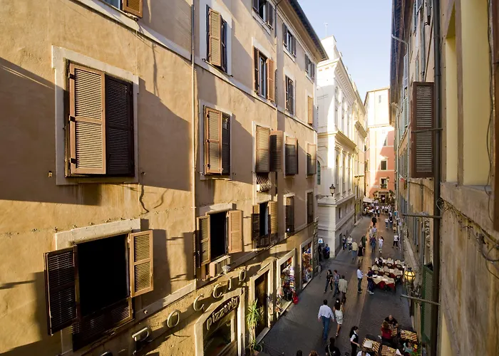 Pop Art بيت ضيافة 4*